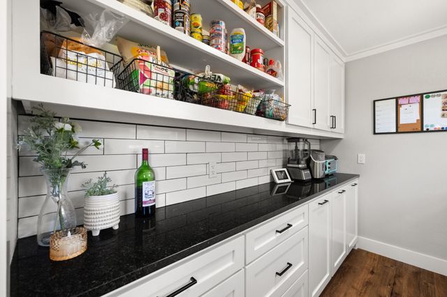 409 Measures Road, Weatherford, TX 76088