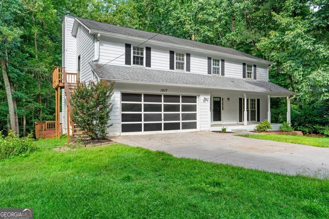 1917 Lake Ridge Court, Jonesboro, GA 30236
