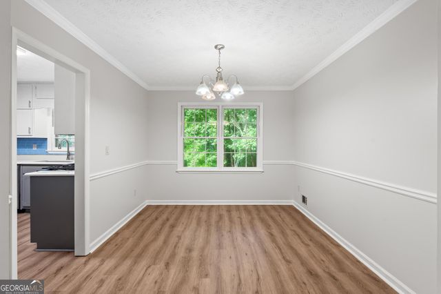 1917 Lake Ridge Court, Jonesboro, GA 30236
