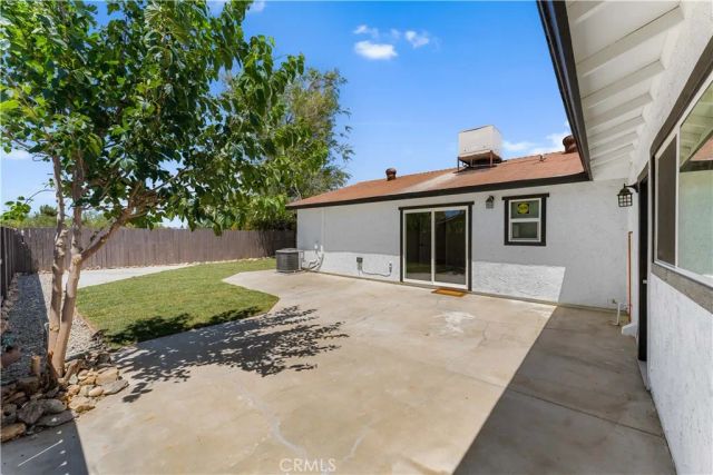 2611 W Avenue K6, Lancaster, CA 93536
