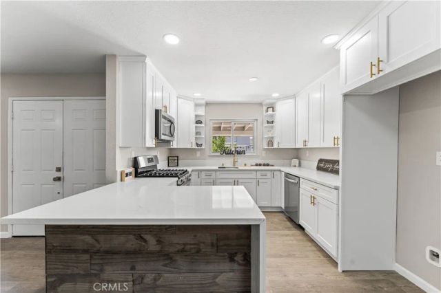 2611 W Avenue K6, Lancaster, CA 93536