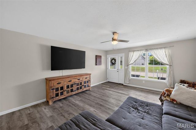 119 Hammond Drive, Herculaneum, MO 63048