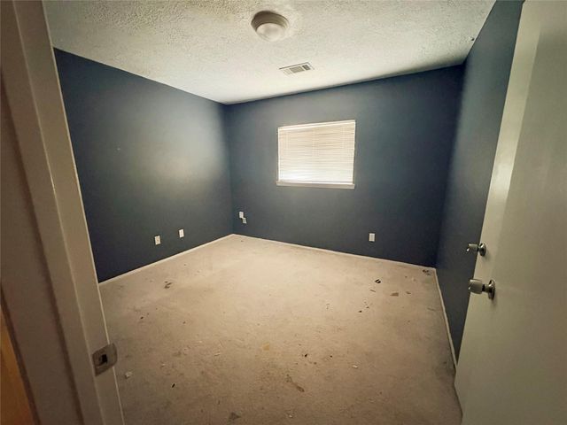 11618 Hillcroft Avenue, Houston, TX 77035