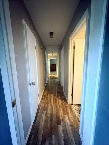 11618 Hillcroft Avenue, Houston, TX 77035