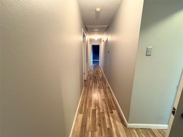 11618 Hillcroft Avenue, Houston, TX 77035