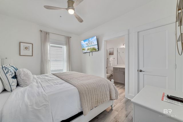 521 E 1st Avenue C, Gulf Shores, AL 36542