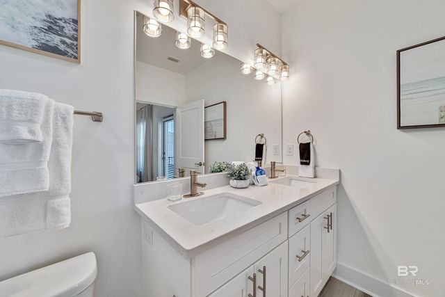 521 E 1st Avenue C, Gulf Shores, AL 36542