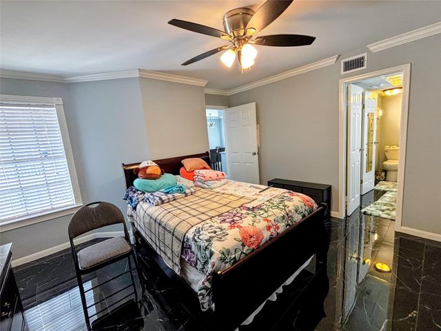 12660 Ashford Point Drive 606, Houston, TX 77082