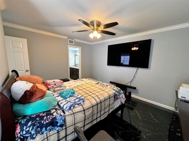 12660 Ashford Point Drive 606, Houston, TX 77082
