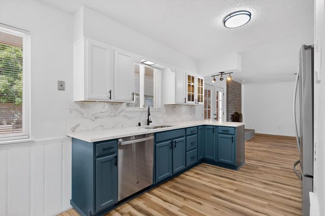 1512 Lester Drive NE, Albuquerque, NM 87112