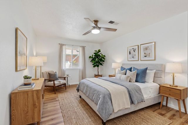 1512 Lester Drive NE, Albuquerque, NM 87112