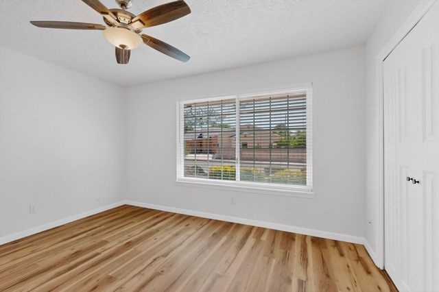 1512 Lester Drive NE, Albuquerque, NM 87112
