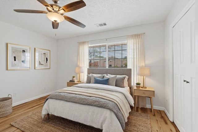 1512 Lester Drive NE, Albuquerque, NM 87112
