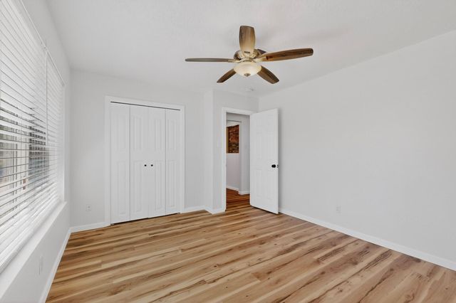 1512 Lester Drive NE, Albuquerque, NM 87112
