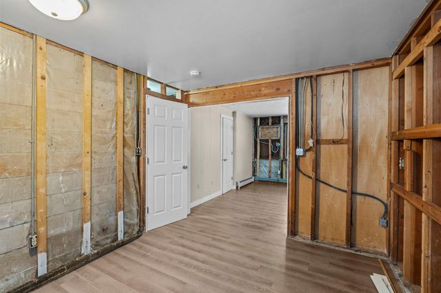 3085 Upper 76th Street E, Inver Grove Heights, MN 55076