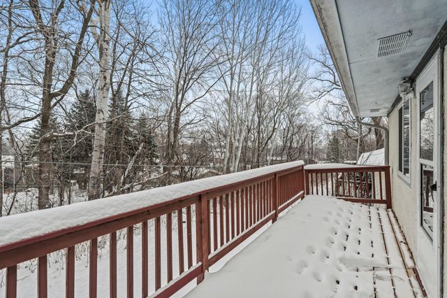 3085 Upper 76th Street E, Inver Grove Heights, MN 55076