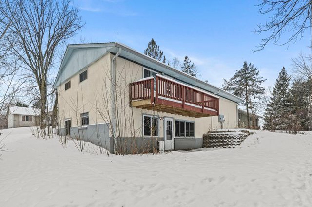 3085 Upper 76th Street E, Inver Grove Heights, MN 55076