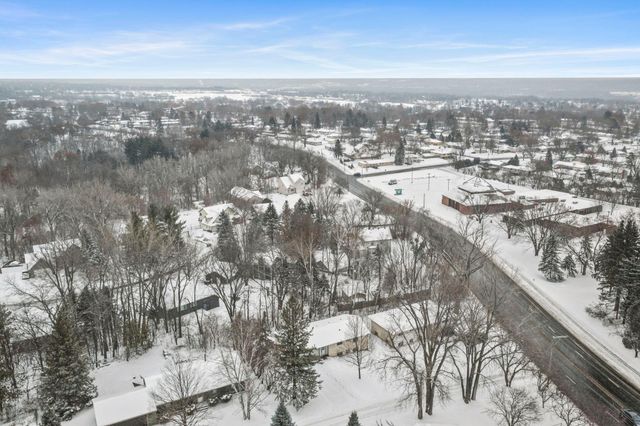 3085 Upper 76th Street E, Inver Grove Heights, MN 55076