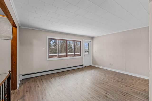 3085 Upper 76th Street E, Inver Grove Heights, MN 55076