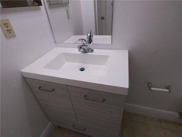 705 NW 91st Terrace, Plantation, FL 33324