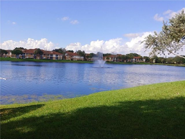 705 NW 91st Terrace, Plantation, FL 33324