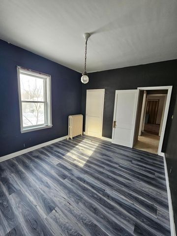 416 Main Avenue S, Hankinson, ND 58041