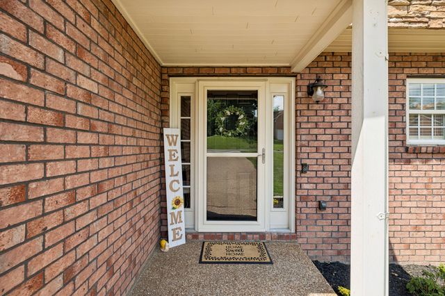 2521 Edinburgh Street, Old Hickory, TN 37138