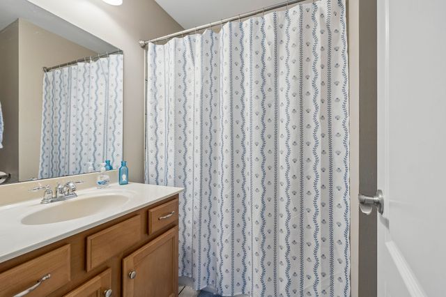 2521 Edinburgh Street, Old Hickory, TN 37138