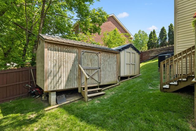 2521 Edinburgh Street, Old Hickory, TN 37138