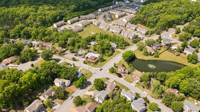 2521 Edinburgh Street, Old Hickory, TN 37138
