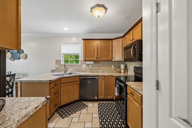 2521 Edinburgh Street, Old Hickory, TN 37138