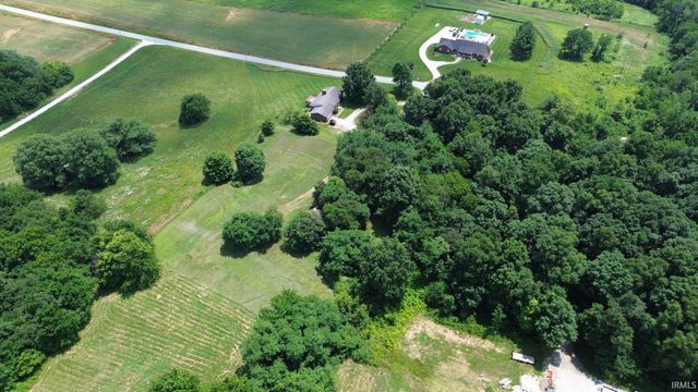 7636 E County Rd 1100 N Road, Lamar, IN 47550