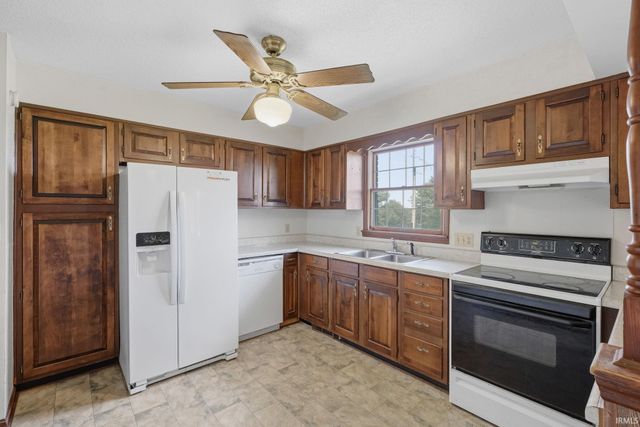 7636 E County Rd 1100 N Road, Lamar, IN 47550