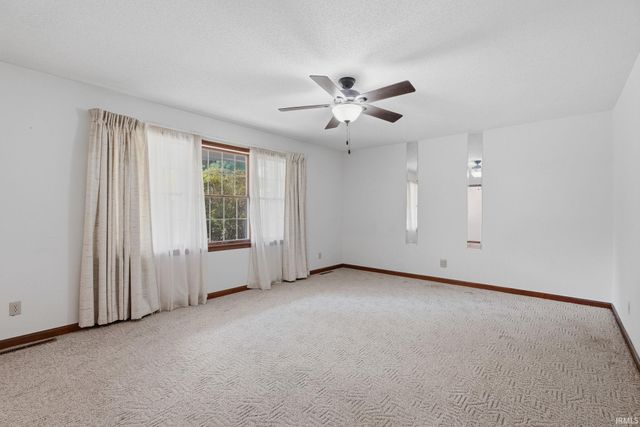 7636 E County Rd 1100 N Road, Lamar, IN 47550