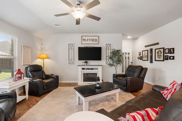3254 McCallister Way, Royse City, TX 75189