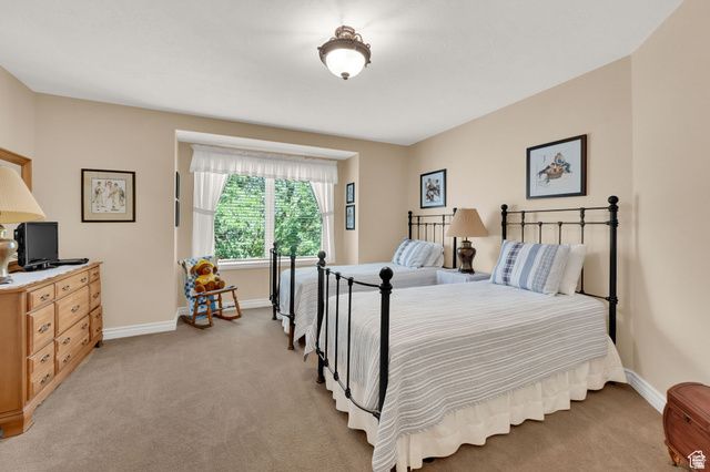 7740 S KESWICK RD, Sandy, UT 84093
