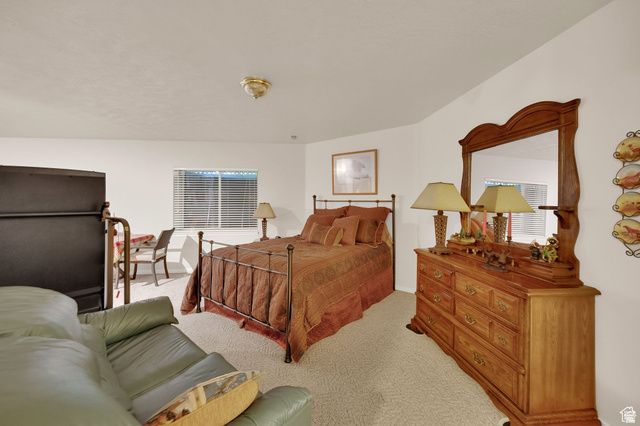 7740 S KESWICK RD, Sandy, UT 84093