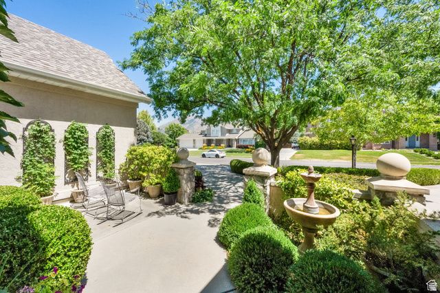7740 S KESWICK RD, Sandy, UT 84093