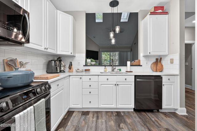 233 Racine Drive Unit 20, Wilmington, NC 28403