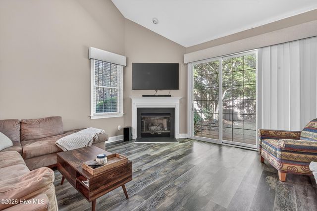 233 Racine Drive Unit 20, Wilmington, NC 28403