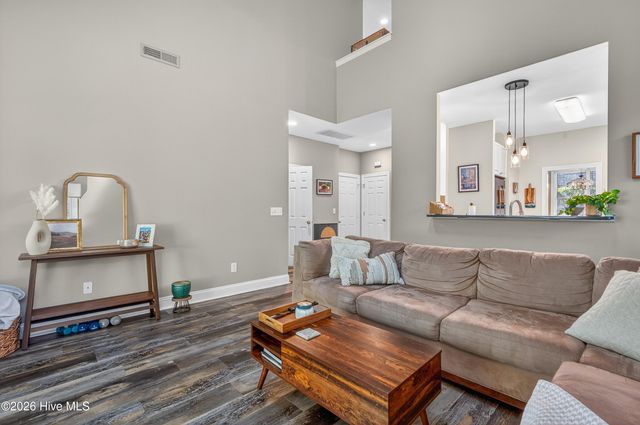 233 Racine Drive Unit 20, Wilmington, NC 28403