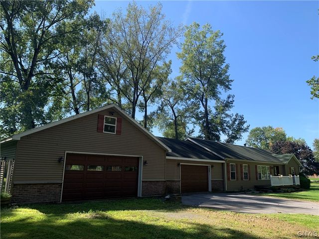 589 Great Gully Cove Road, Springport, NY 13160