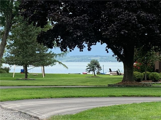 589 Great Gully Cove Road, Springport, NY 13160