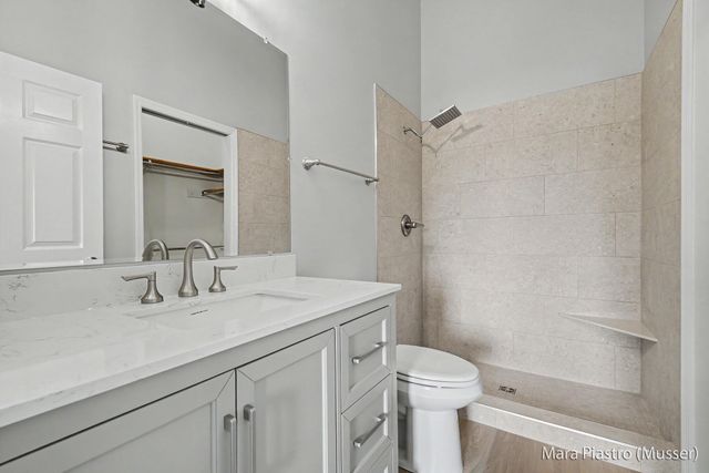 1000 Amber Ridge Drive SW, Byron Center, MI 49315