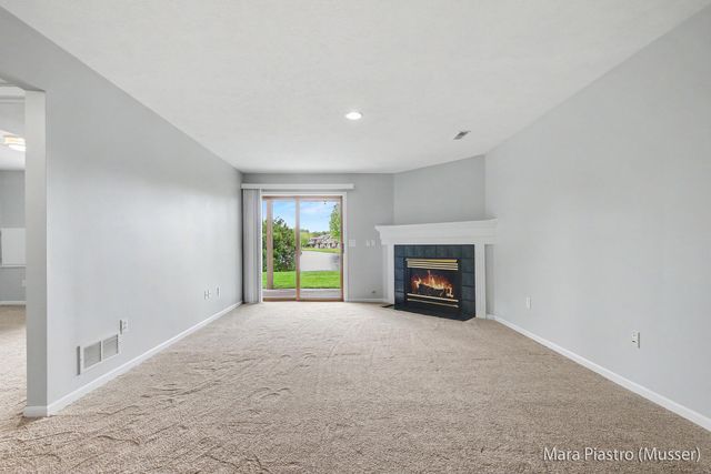 1000 Amber Ridge Drive SW, Byron Center, MI 49315