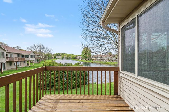 1000 Amber Ridge Drive SW, Byron Center, MI 49315