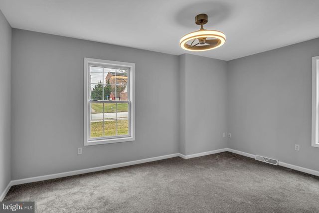 360 N MAIN ST, Spring Grove, PA 17362