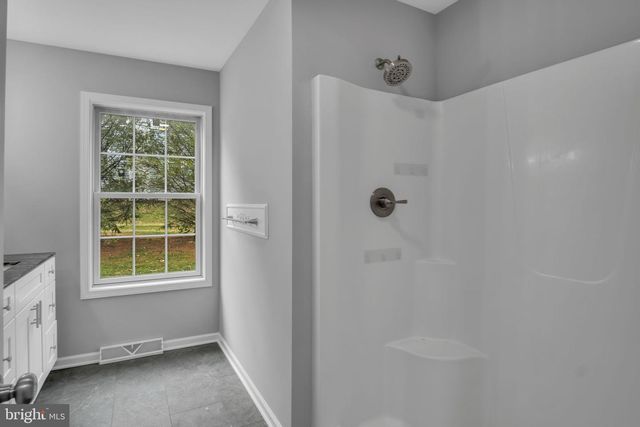 360 N MAIN ST, Spring Grove, PA 17362