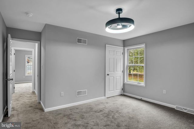 360 N MAIN ST, Spring Grove, PA 17362