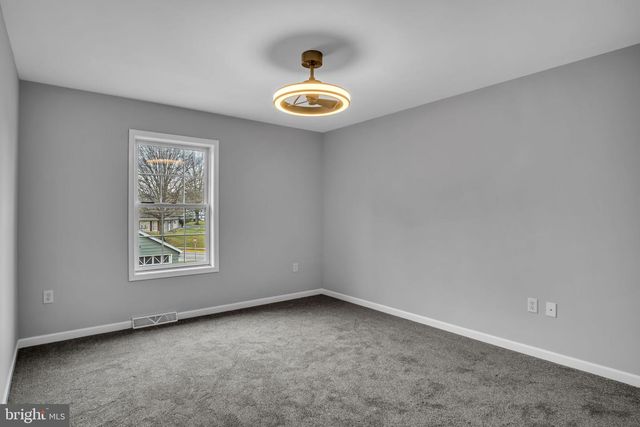 360 N MAIN ST, Spring Grove, PA 17362